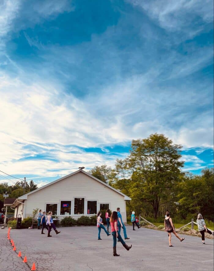 Line Dancing @ Montezuma Winery Cooperstown